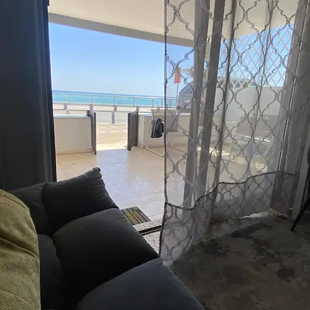 Mackenzie By The Sea Ground Floor * Larnaca