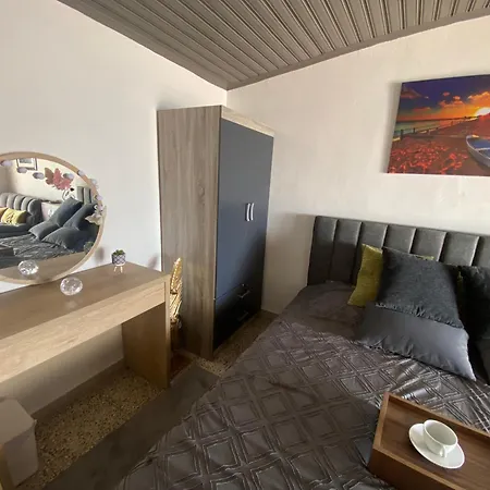 Mackenzie By The Sea Ground Floor * Larnaca