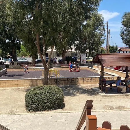 Mackenzie By The Sea One Bed Ground Floor Apartament *