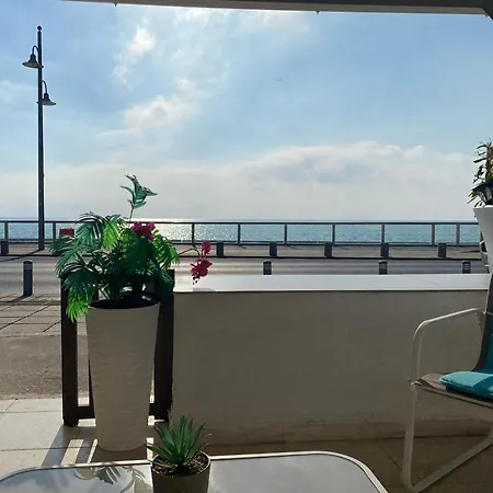 Mackenzie By The Sea One Bed Ground Floor * Larnaca