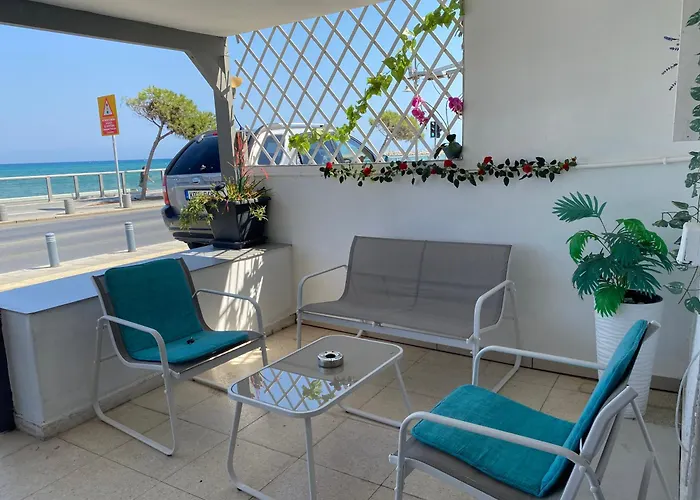 Apartmán Mackenzie By The Sea One Bed Ground Floor Larnaca