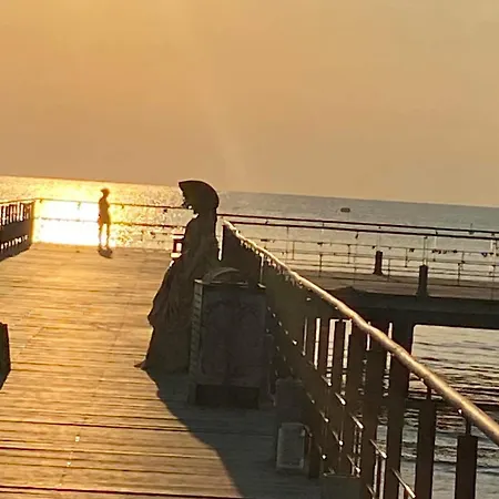 Apartment Mackenzie By The Sea One Bed Ground Floor Larnaka